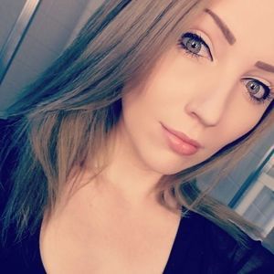 Meet your Posher, Nikki